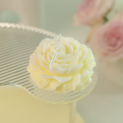 Pure handmade peony shaped aromatherapy candle