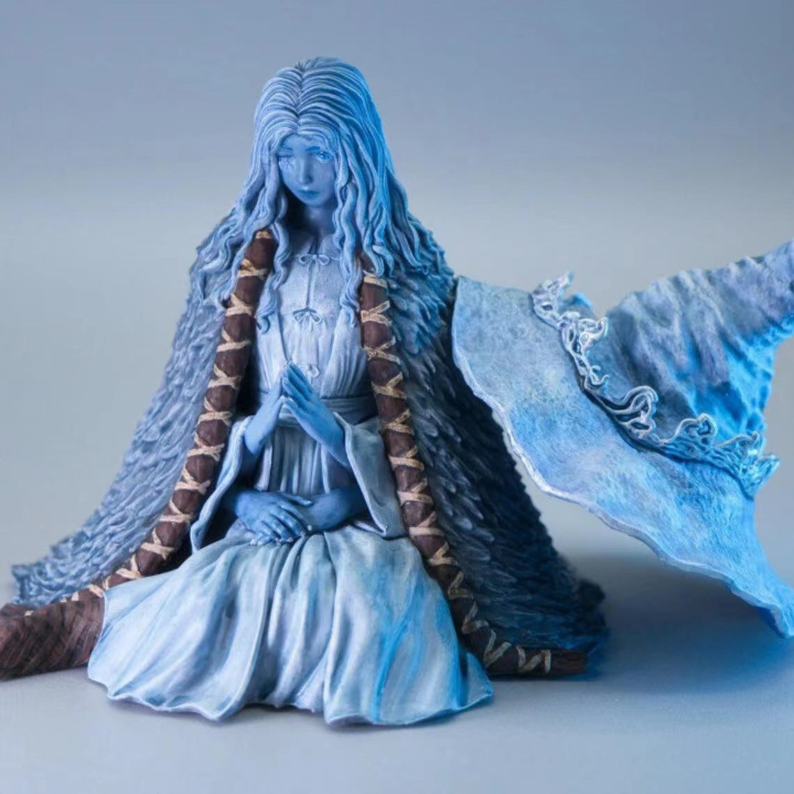 New creative low head witch