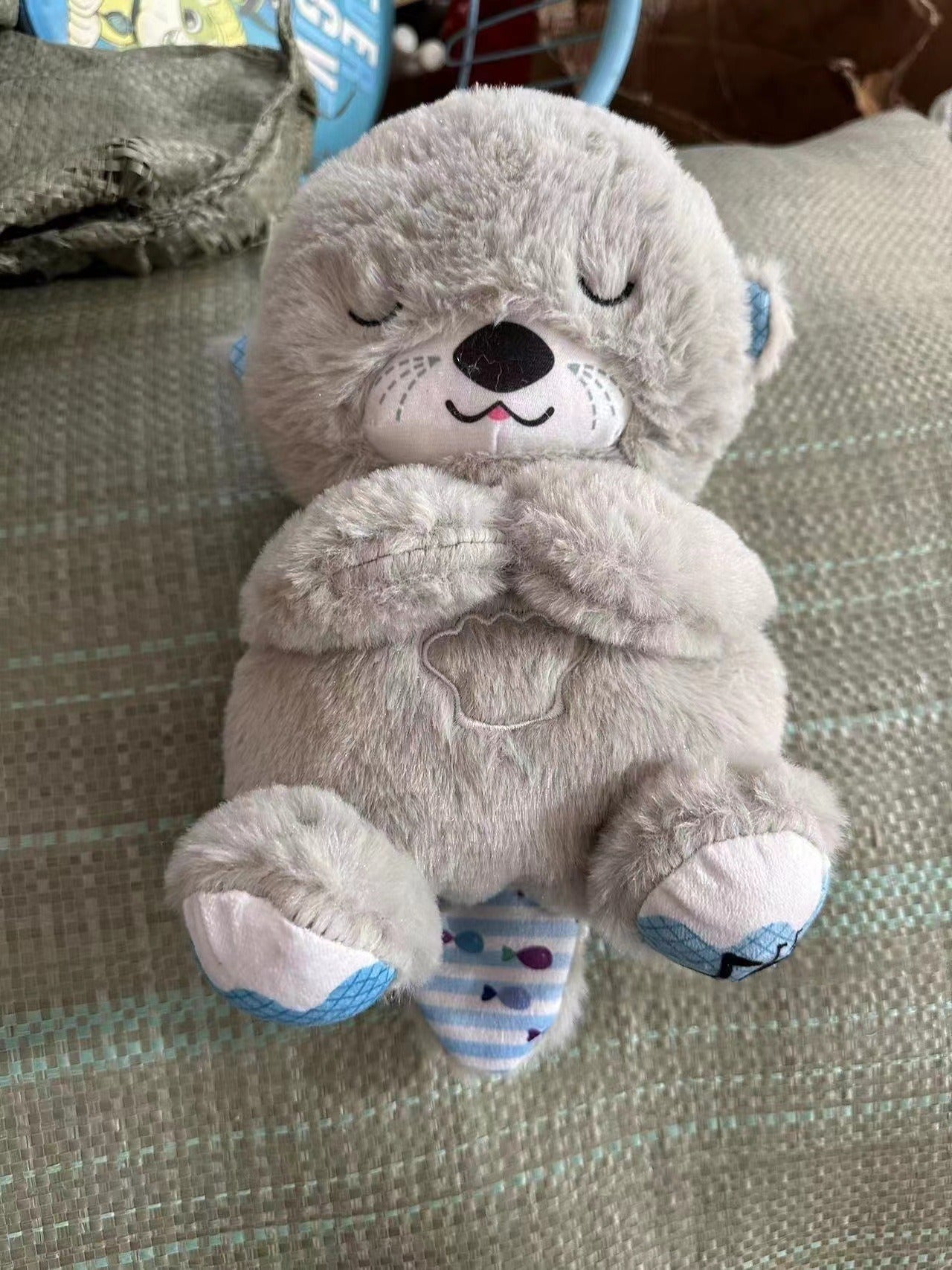 otter breathing toy doll