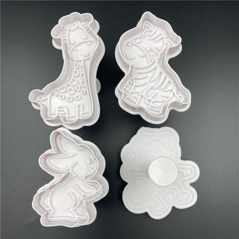 4Pcs/Set Rabbit Monkey Plastic Biscuit Mold