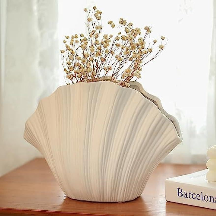 Creative ceramic flower vase